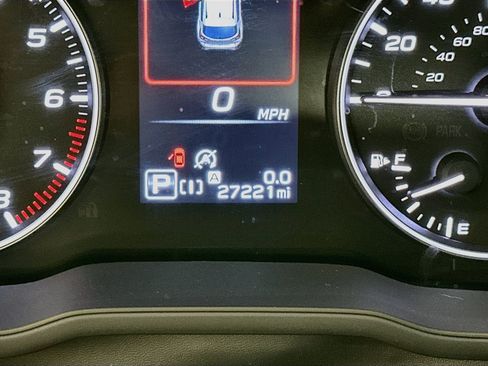 Used 2024 Subaru Crosstrek 2.0i Premium AWD/4WD image 18