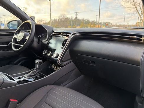 Used 2022 Hyundai Santa Cruz SEL image 32