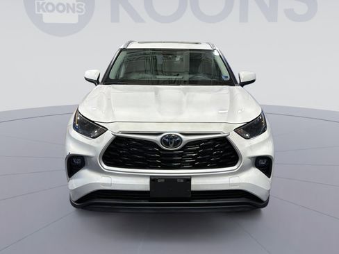 Used 2023 Toyota Highlander XLE image 19