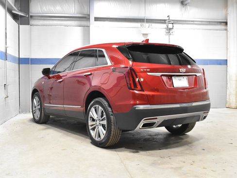 Used 2024 Cadillac XT5 Premium Luxury w/ LPO, Floor Liner Package image 27