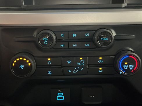 Used 2023 Ford F350 XL AWD/4WD image 18