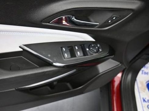 Used 2025 Chevrolet Trax LT w/ LT Convenience Package image 11