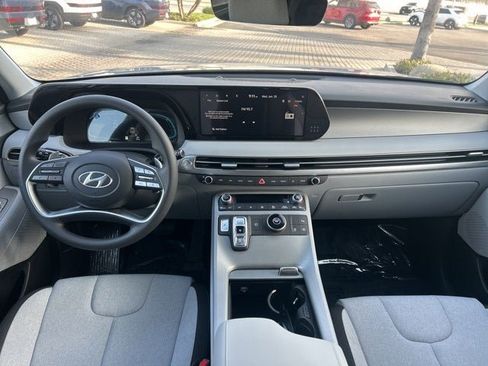 New 2025 Hyundai Palisade SE image 17