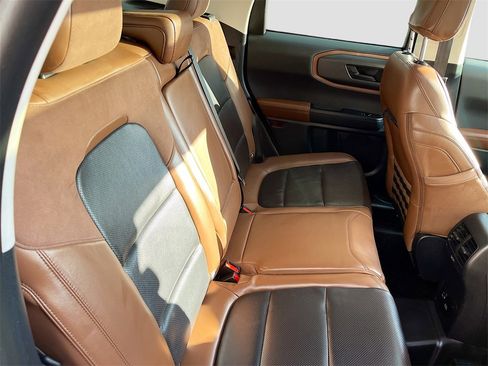 Used 2024 Ford Bronco Sport Badlands w/ Premium Package image 28