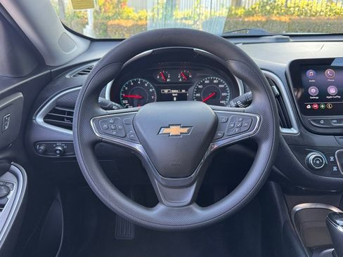 Used 2020 Chevrolet Malibu LS w/ Driver Confidence Package II FWD image 15