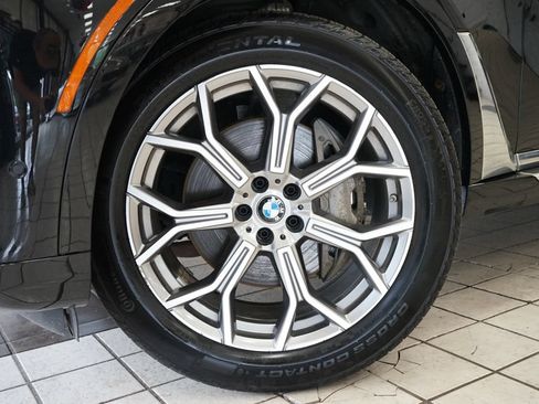 Used 2020 BMW X7 xDrive40i w/ Premium Package AWD/4WD image 64