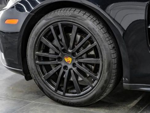 Used 2017 Porsche Panamera 4S image 68