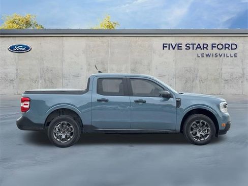 Used 2022 Ford Maverick XLT FWD image 3