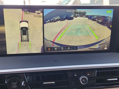 Used 2025 INFINITI QX80 Sensory AWD/4WD image 15