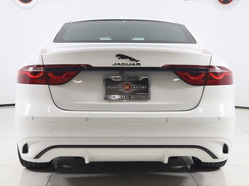 Used 2024 Jaguar XF R-Dynamic SE image 57