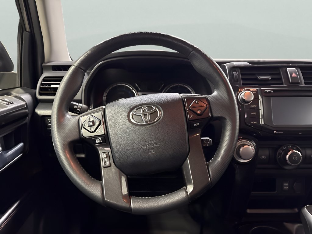 Used 2019 Toyota 4Runner TRD Off-Road Premium AWD/4WD image 13