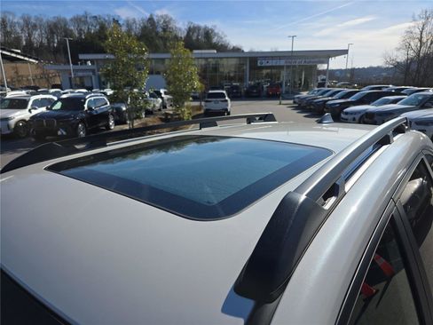 Used 2025 Subaru Forester Premium w/ Convenience Package #1 image 12