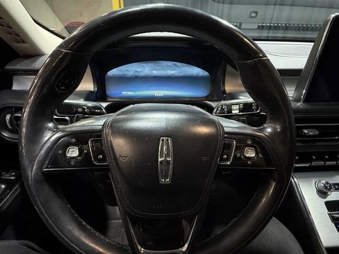 Used 2021 Lincoln Aviator AWD image 70