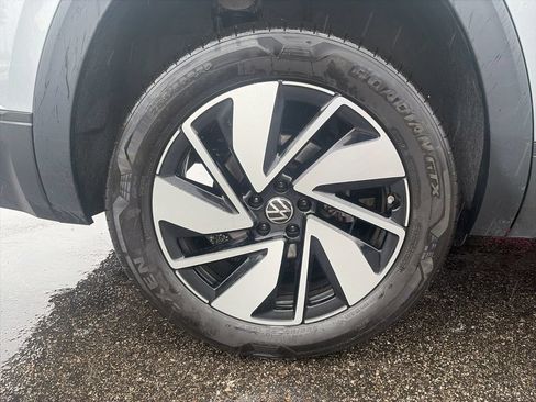 Used 2026 Volkswagen Atlas SE AWD/4WD image 10