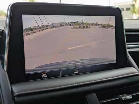 Used 2021 Chevrolet Tahoe RST image 30