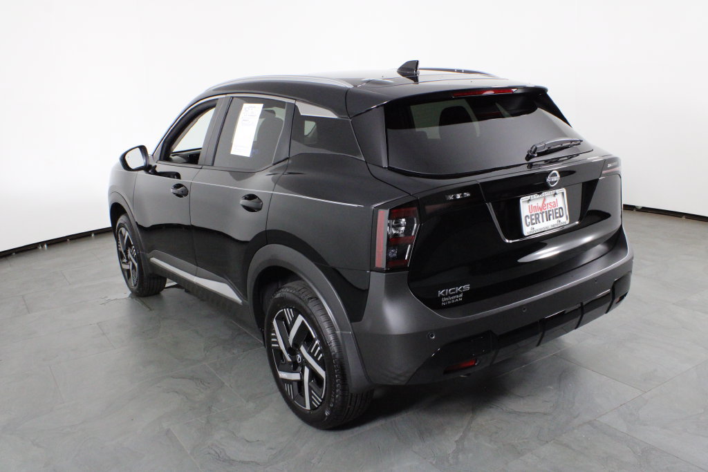 Certified 2026 Nissan Kicks SV FWD image 16