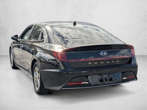 Used 2022 Hyundai Sonata SE w/ Preferred Accessory Package image 7