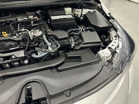Used 2025 Toyota Corolla LE image 66