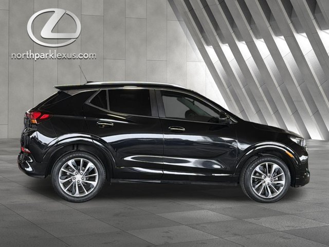 Used 2020 Buick Encore GX Select w/ Sport Touring Package FWD image 4
