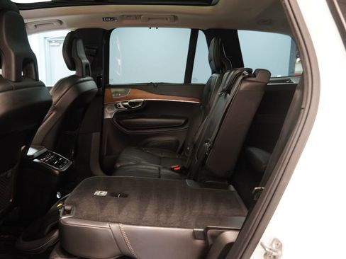 Used 2016 Volvo XC90 T6 Inscription w/ Vision Package image 28