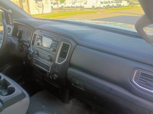 Used 2018 Nissan Titan S w/ S Utility Package RWD image 35