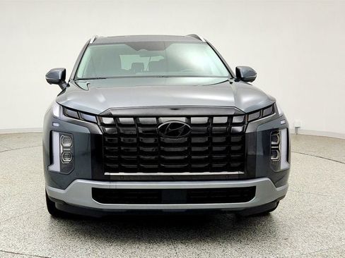 Used 2024 Hyundai Palisade SEL FWD image 2