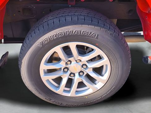 Used 2020 Chevrolet Silverado 1500 LT w/ All-Star Edition image 4