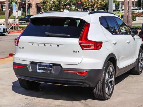 Used 2026 Volvo XC40 B5 Plus w/ Protection Package Premier AWD/4WD image 6