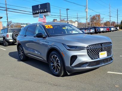 Used 2025 Lincoln Nautilus Premier w/ Equipment Group 102A