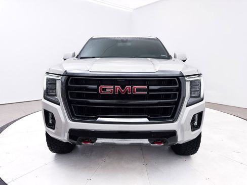 Used 2022 GMC Yukon AT4 image 16