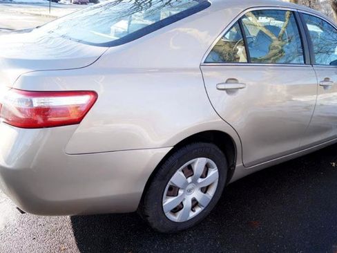 Used 2008 Toyota Camry XLE image 10