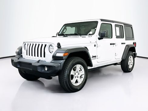 Used 2022 Jeep Wrangler Unlimited Sport AWD/4WD image 3