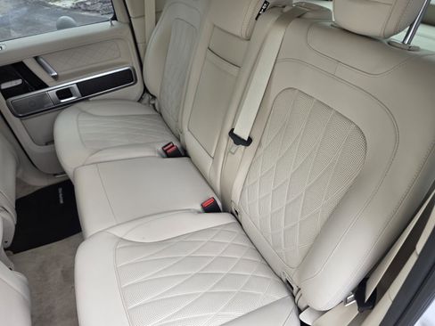 Used 2025 Mercedes-Benz G 580 w/ EQ Technology image 13