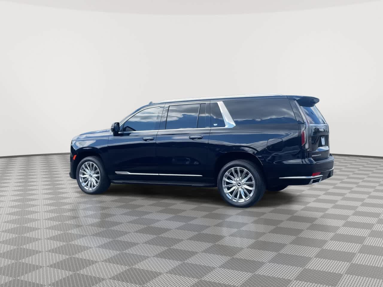 Used 2021 Cadillac Escalade ESV Premium Luxury AWD/4WD image 6