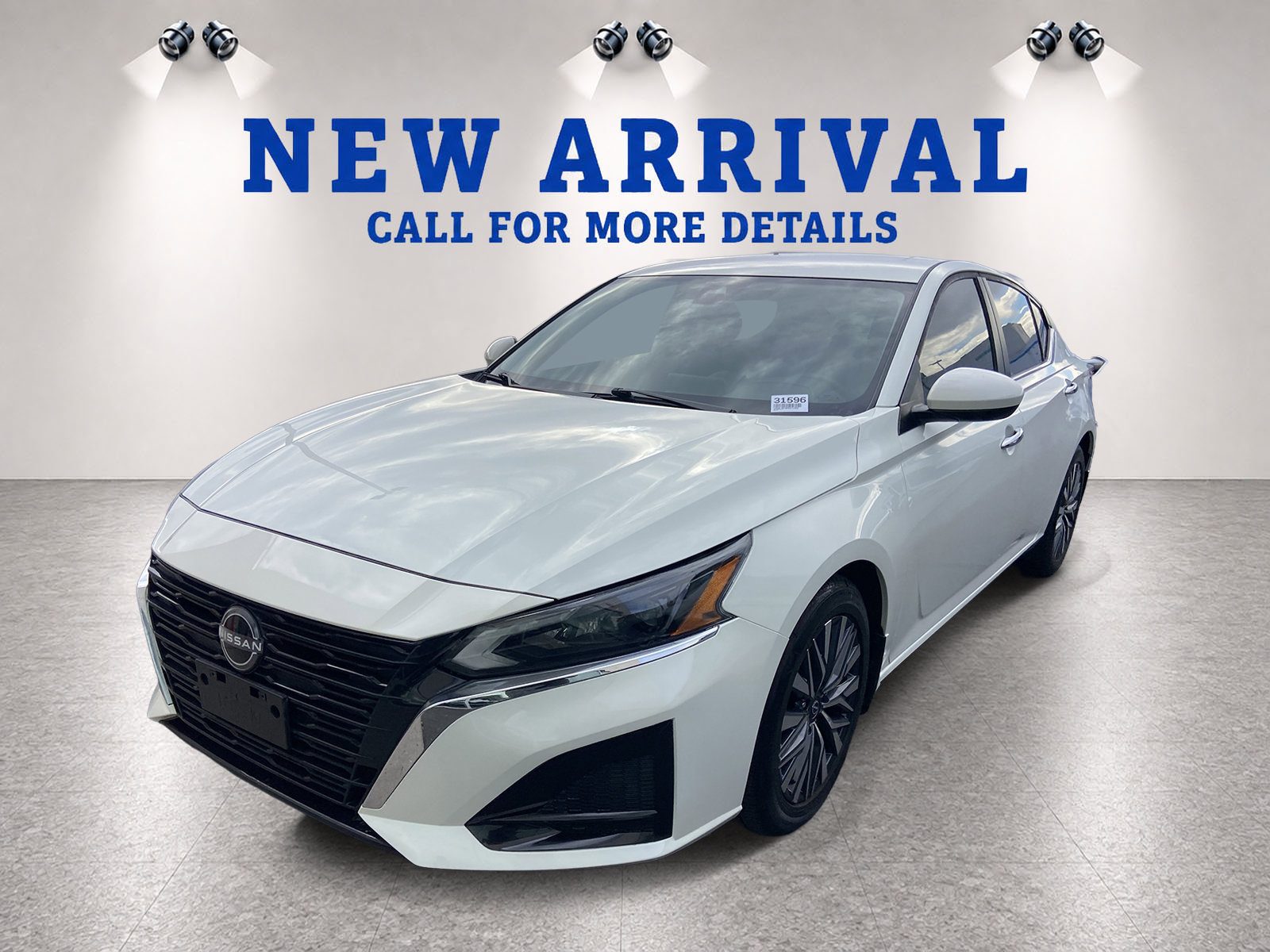 Used 2023 Nissan Altima 2.5 SV FWD image 2