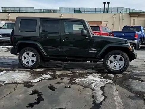 Used 2010 Jeep Wrangler Unlimited Sahara w/ Trailer Tow Group AWD/4WD image 9