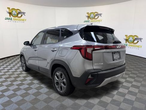 Certified 2026 Kia Seltos LX FWD image 7