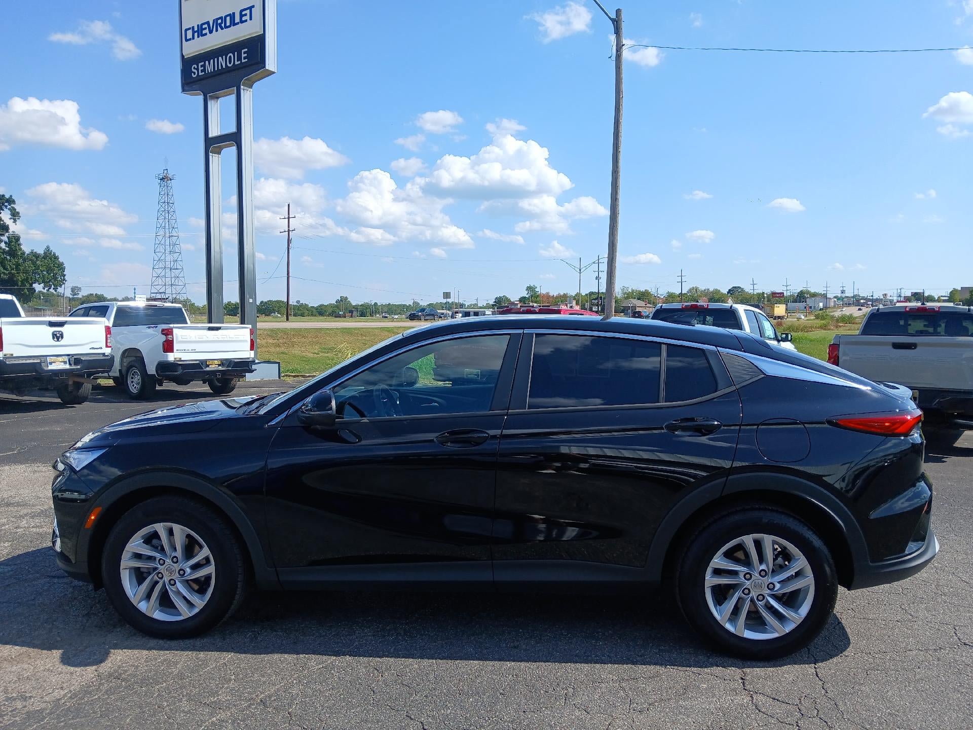 Used 2026 Buick Envista Preferred FWD image 3