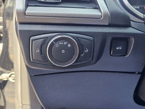 Used 2018 Ford Fusion S FWD image 23