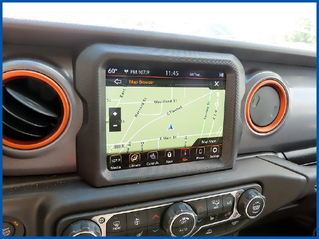 Used 2023 Jeep Gladiator Mojave w/ Cold Weather Group AWD/4WD image 18