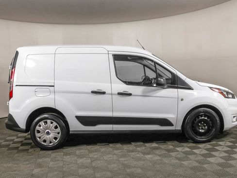 Used 2022 Ford Transit Connect XLT image 13