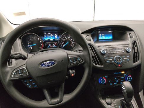 Used 2018 Ford Focus SE image 22