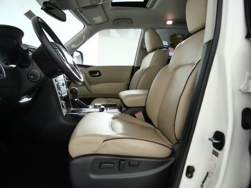 Used 2019 Nissan Armada SL w/ Premium Package AWD/4WD image 17
