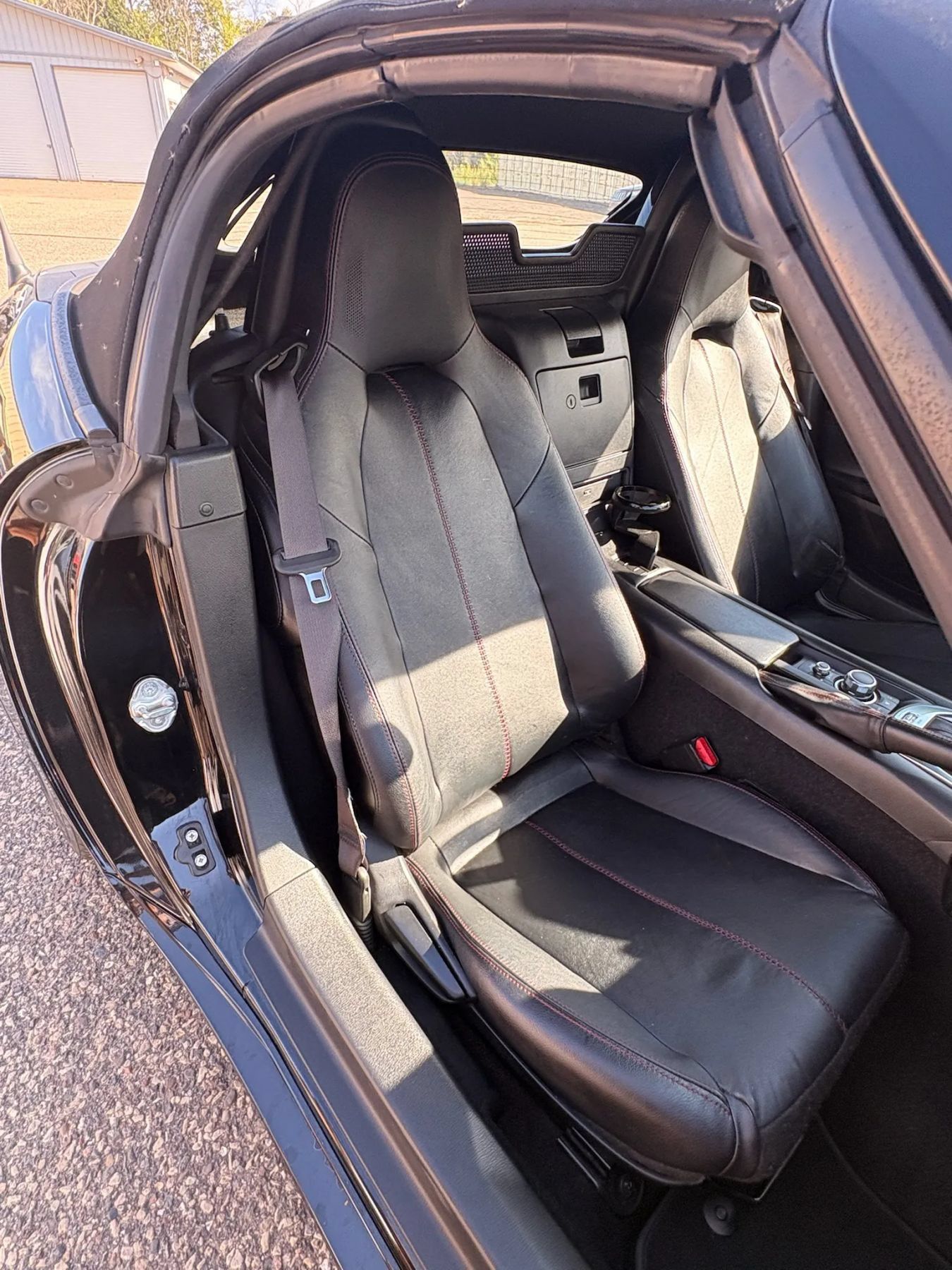 Used 2016 MAZDA MX-5 Miata Grand Touring RWD image 30