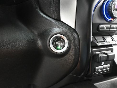 Used 2021 Chevrolet Silverado 1500 LT Trail Boss w/ Convenience Package II image 17