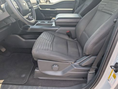 Used 2021 Ford F150 XL w/ STX Appearance Package RWD image 11