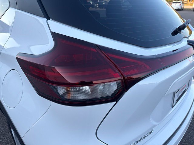 Used 2025 Nissan Kicks Play S FWD image 10