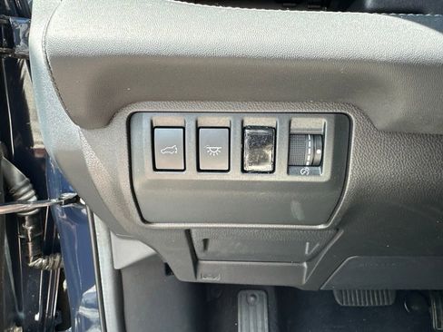 Used 2023 Subaru Ascent Limited AWD/4WD image 18