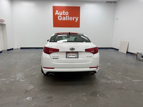 Used 2013 Kia Optima EX w/ Premium Pkg FWD image 6