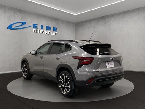 New 2026 Chevrolet Trax ACTIV w/ Driver Confidence Package FWD image 4